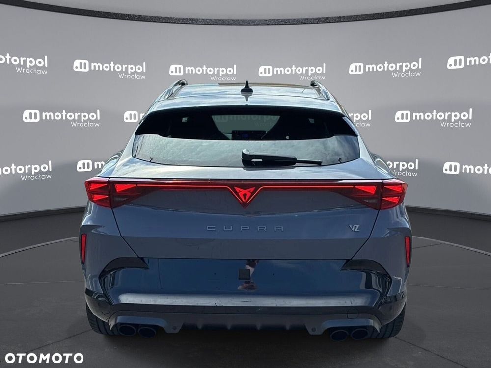 Cupra Formentor - 12