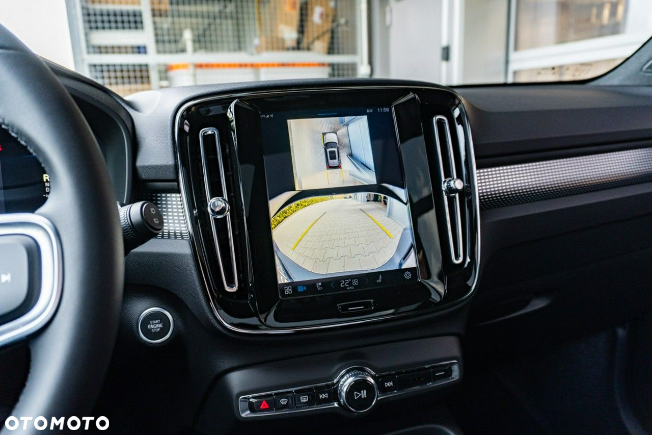 Volvo XC 40 - 33
