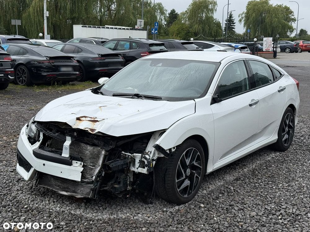 Honda Civic 1.5 T Elegance CVT - 4