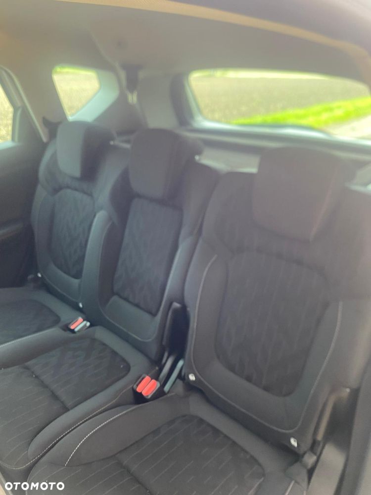Renault Scenic ENERGY TCe 140 LIMITED - 16