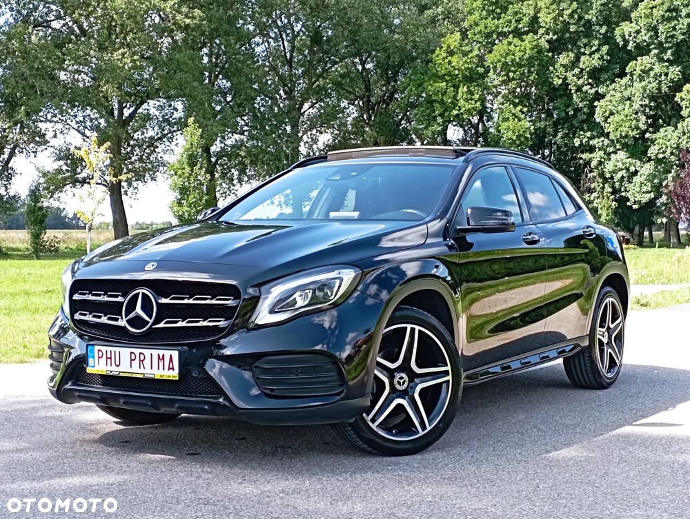 Mercedes-Benz GLA - 2