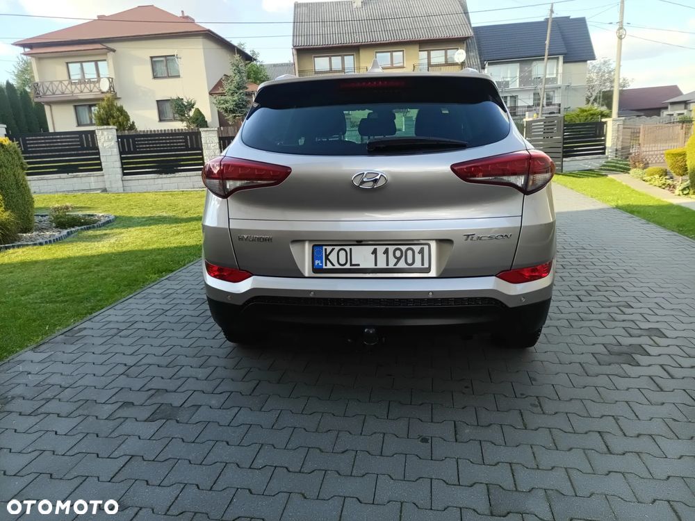 Hyundai Tucson blue 1.7 CRDi 2WD Style - 6