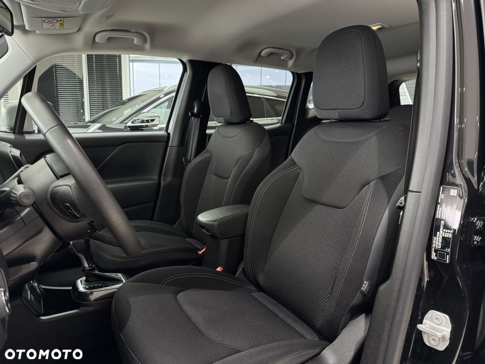 Jeep Renegade - 10
