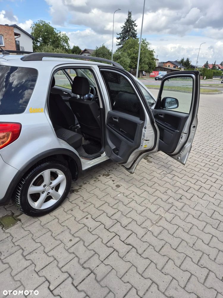 Suzuki SX4 1.6 GLX / Comfort - 5