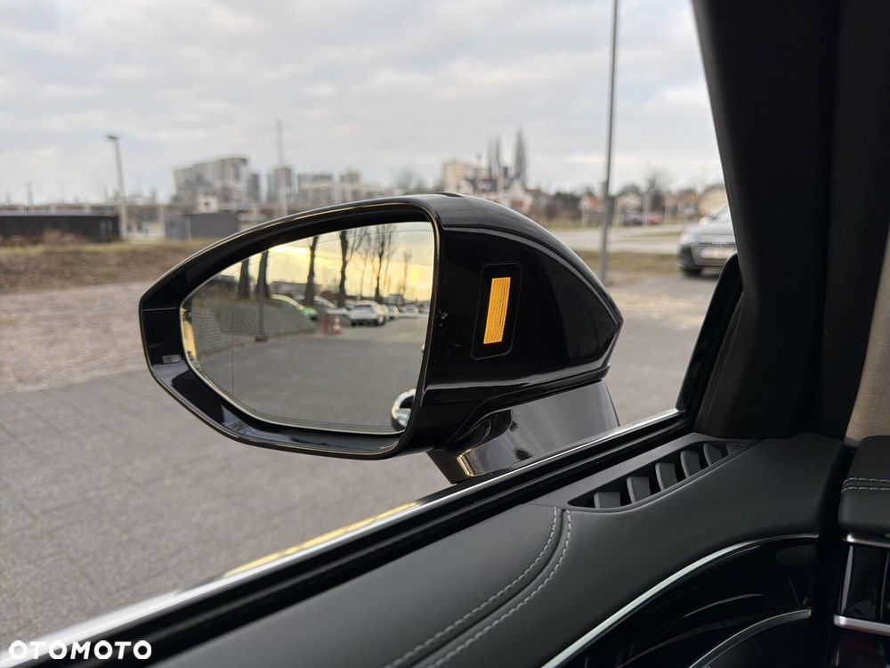 Audi A8 - 28