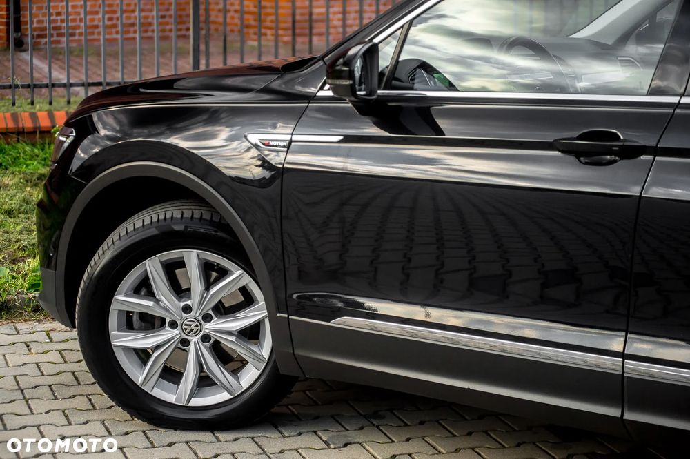 Volkswagen Tiguan 2.0 TDI SCR 4MOTION DSG Highline - 9