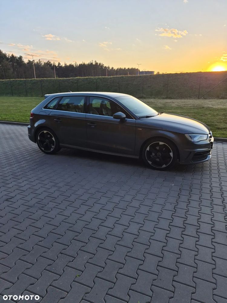 Audi A3 Sportback 2.0 TDI (clean diesel) S tronic S line Sportpaket - 3
