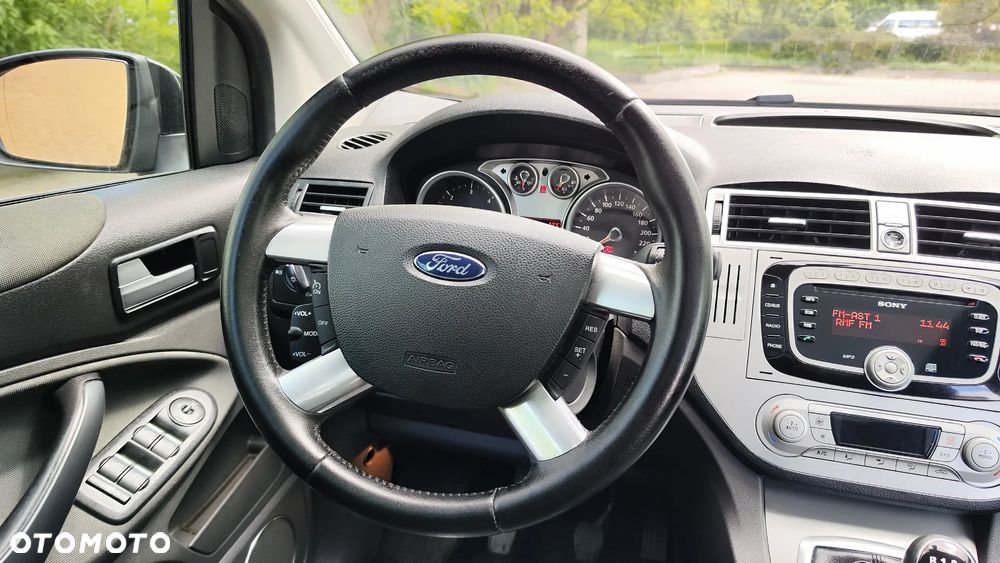 Ford Kuga 2.0 TDCi 4WD Titanium - 27