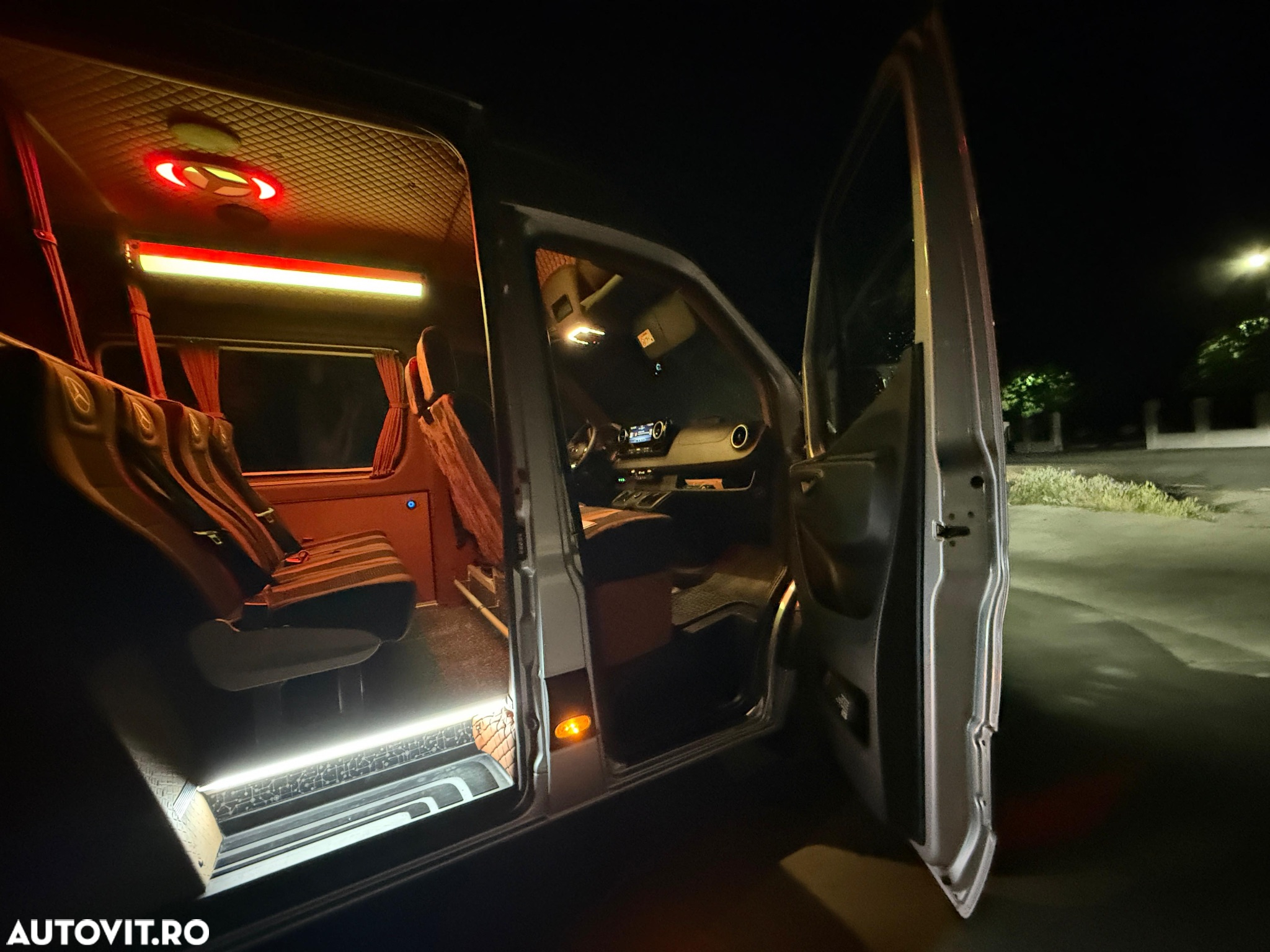 Mercedes-Benz Sprinter - 15