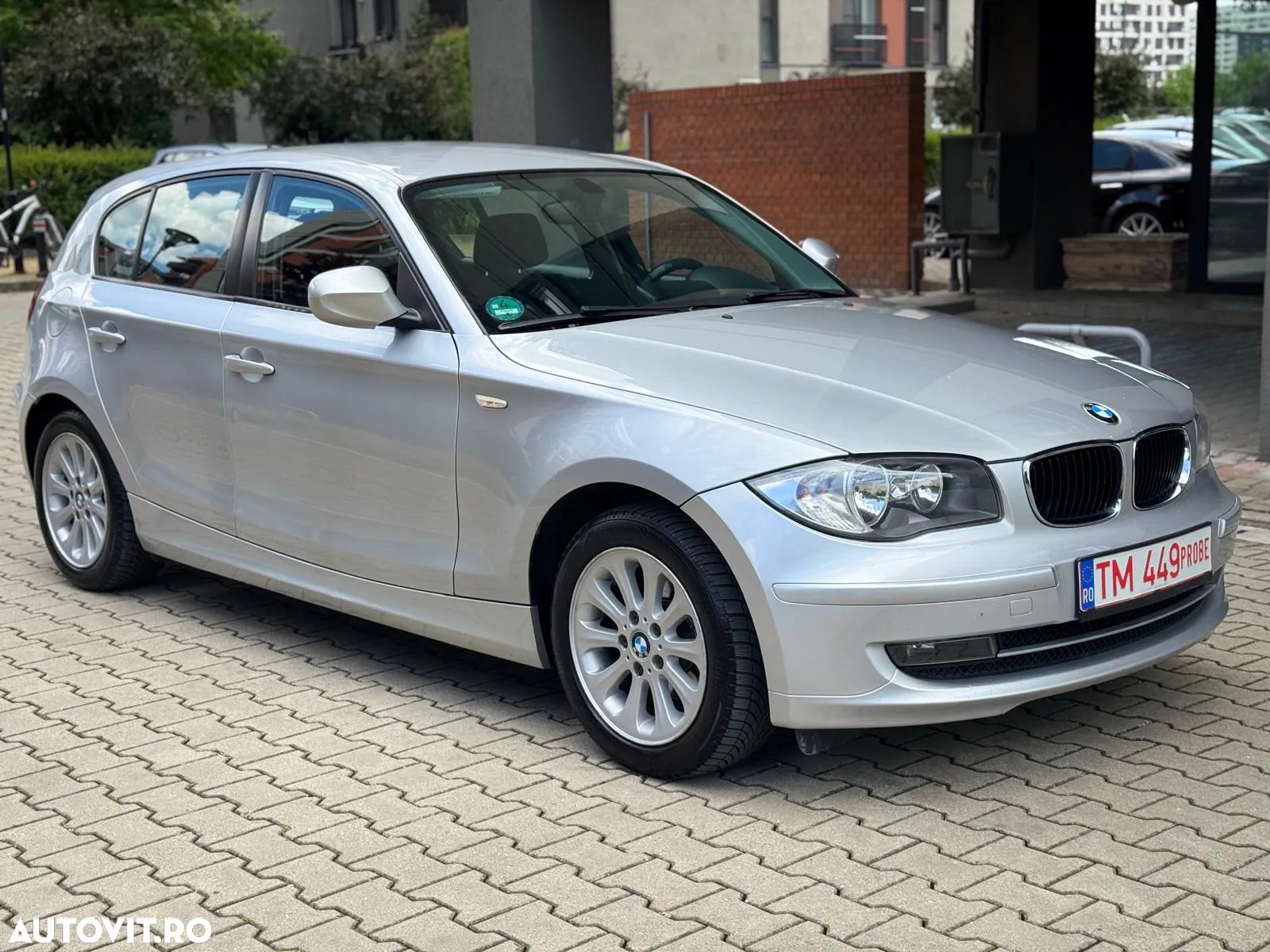BMW Seria 1 - 2