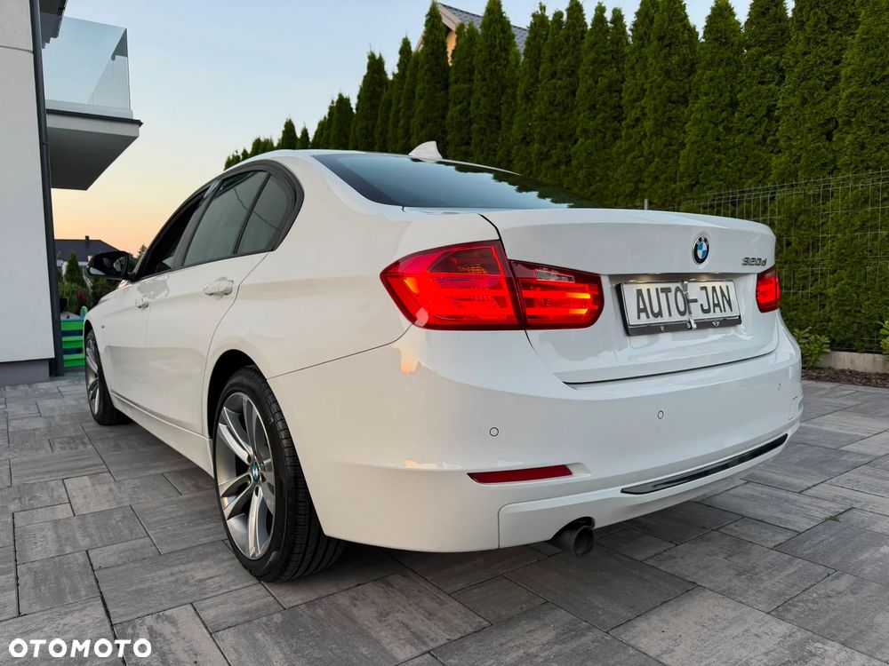 BMW Seria 3 320d DPF Edition Sport - 7