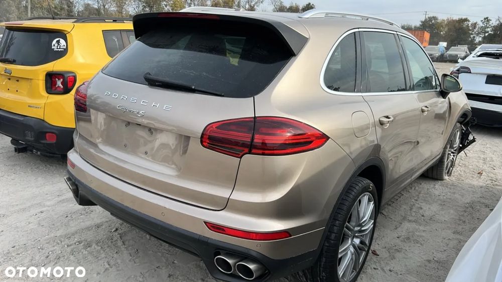 Porsche Cayenne S Tiptronic S - 3