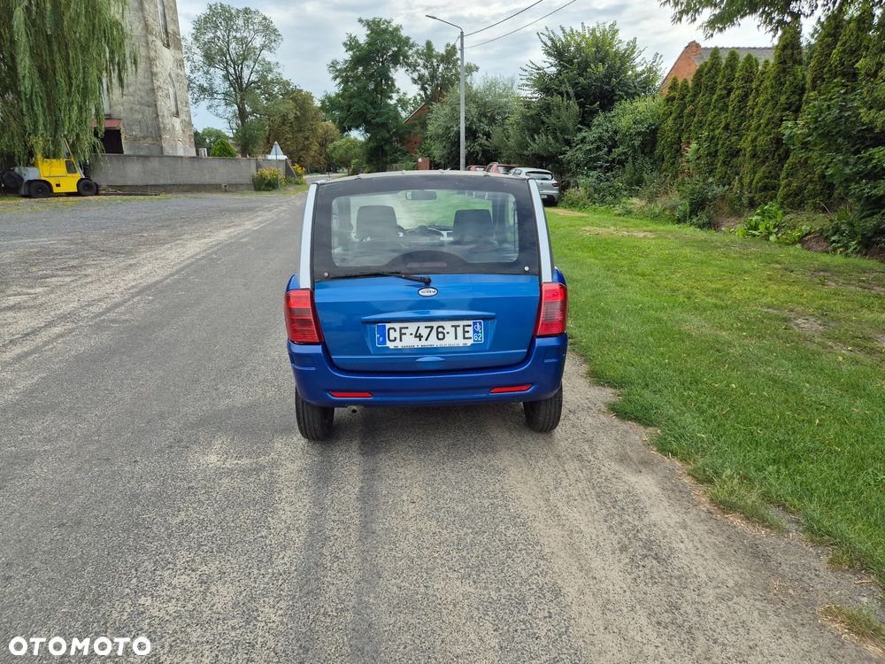 Microcar MC - 5