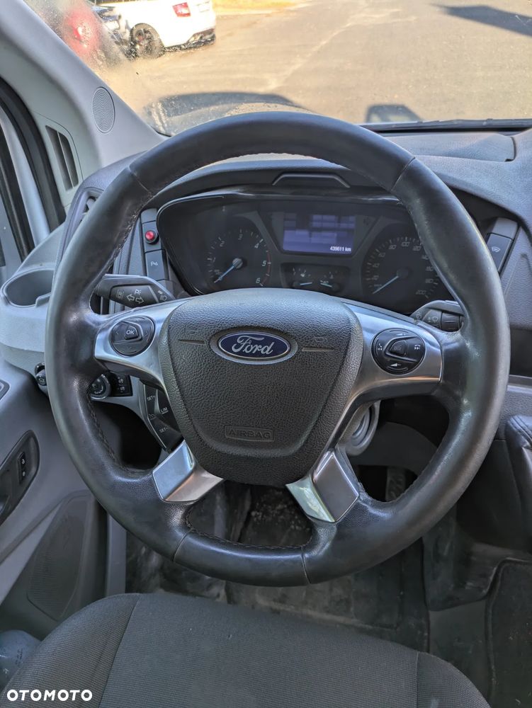 Ford Transit - 21