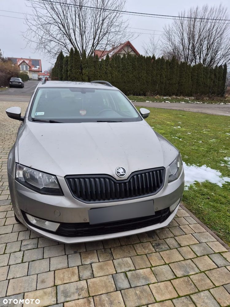 Skoda Octavia 2.0 TDI Elegance DSG - 4