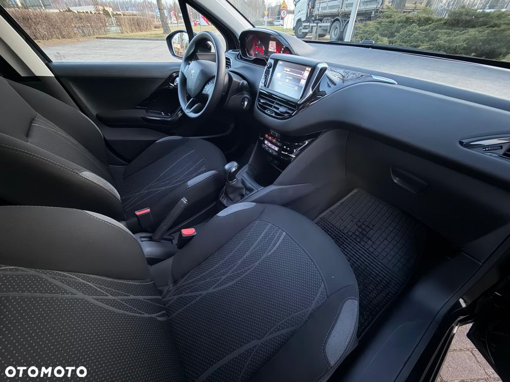 Peugeot 208 1.4 HDi Business Line - 20