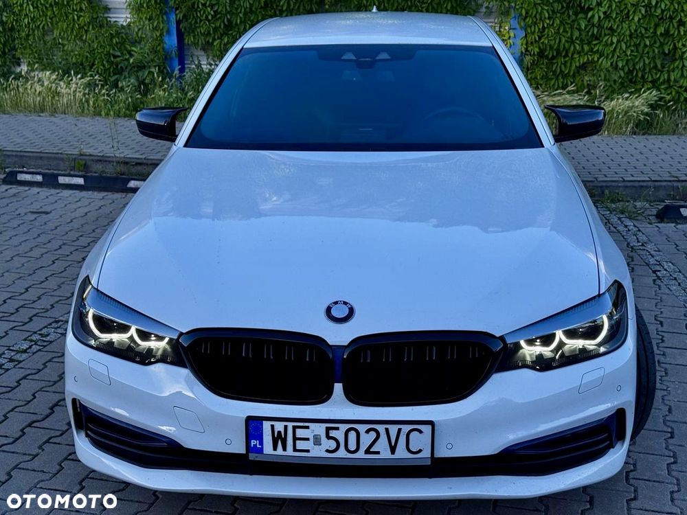 BMW Seria 5 518d Sport Line - 7