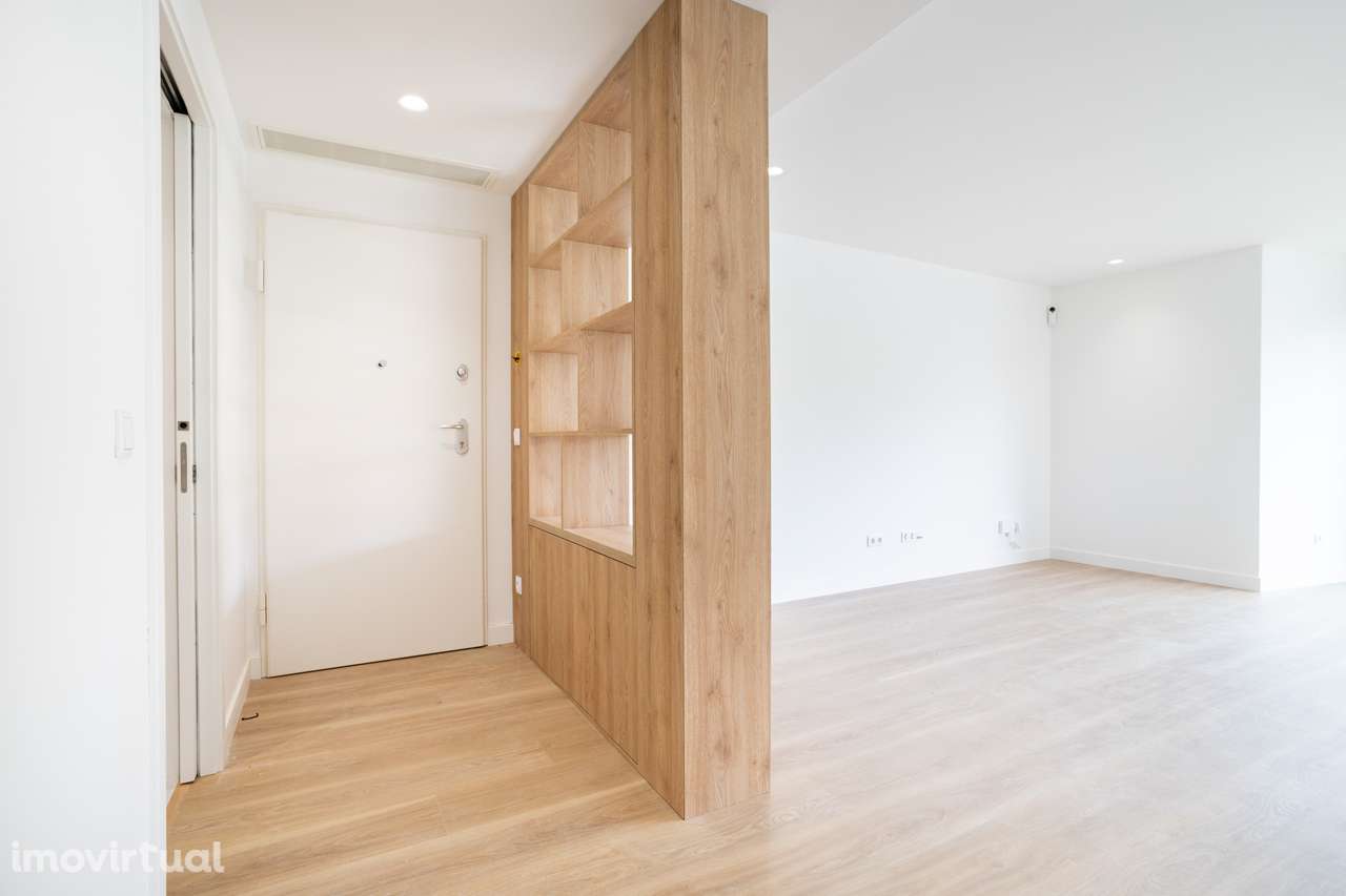 Luxuosa Moradia com piscina em Bicesse - Grande imagem: 4/34