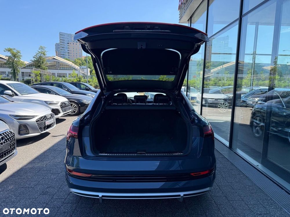 Audi e-tron Sportback - 19