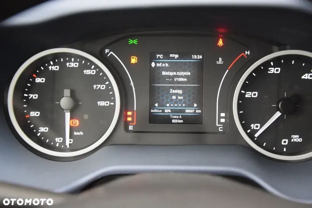 Iveco DAILY 35S18 Hi Matic  180Km 18M3 - 27