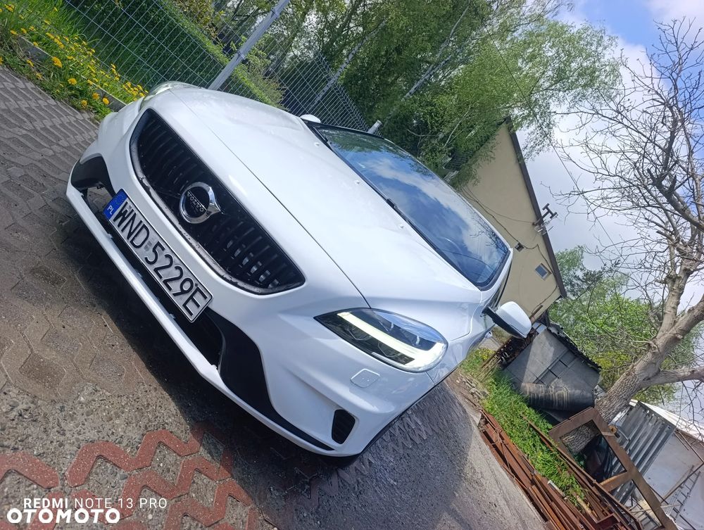 Volvo V40 D3 Geartronic RDesign - 14