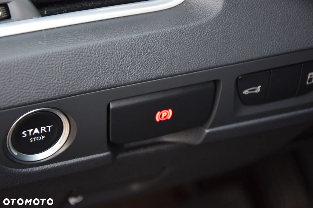 Peugeot 508 SW BlueHDi 180 EAT6 Stop&Start Allure - 22