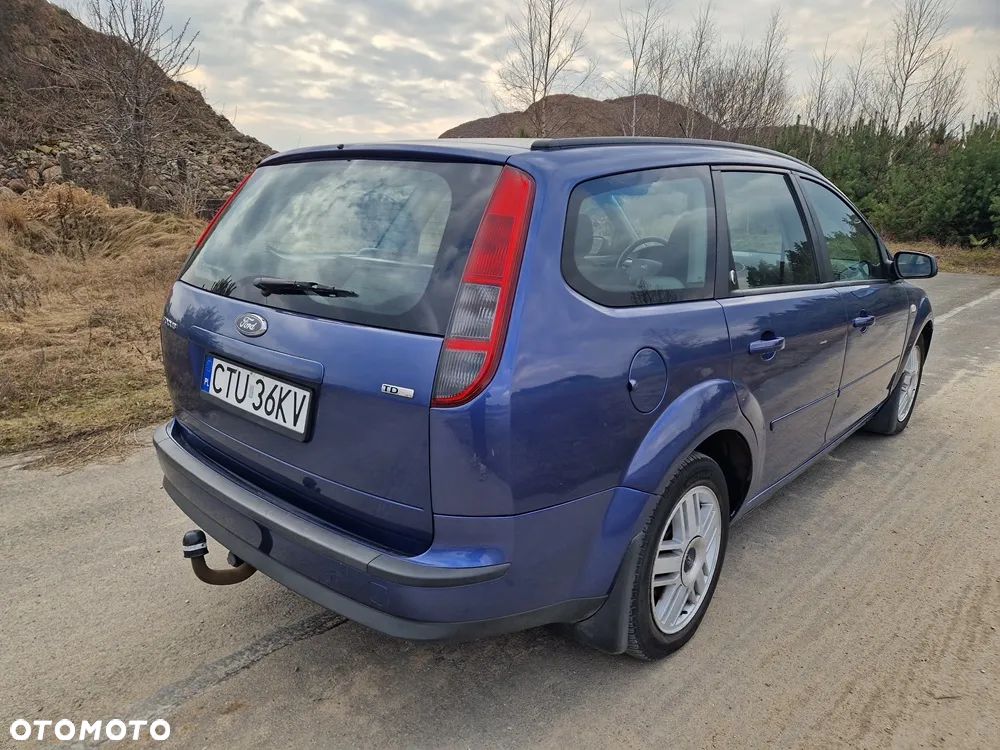 Ford Focus TDCi Ghia - 6