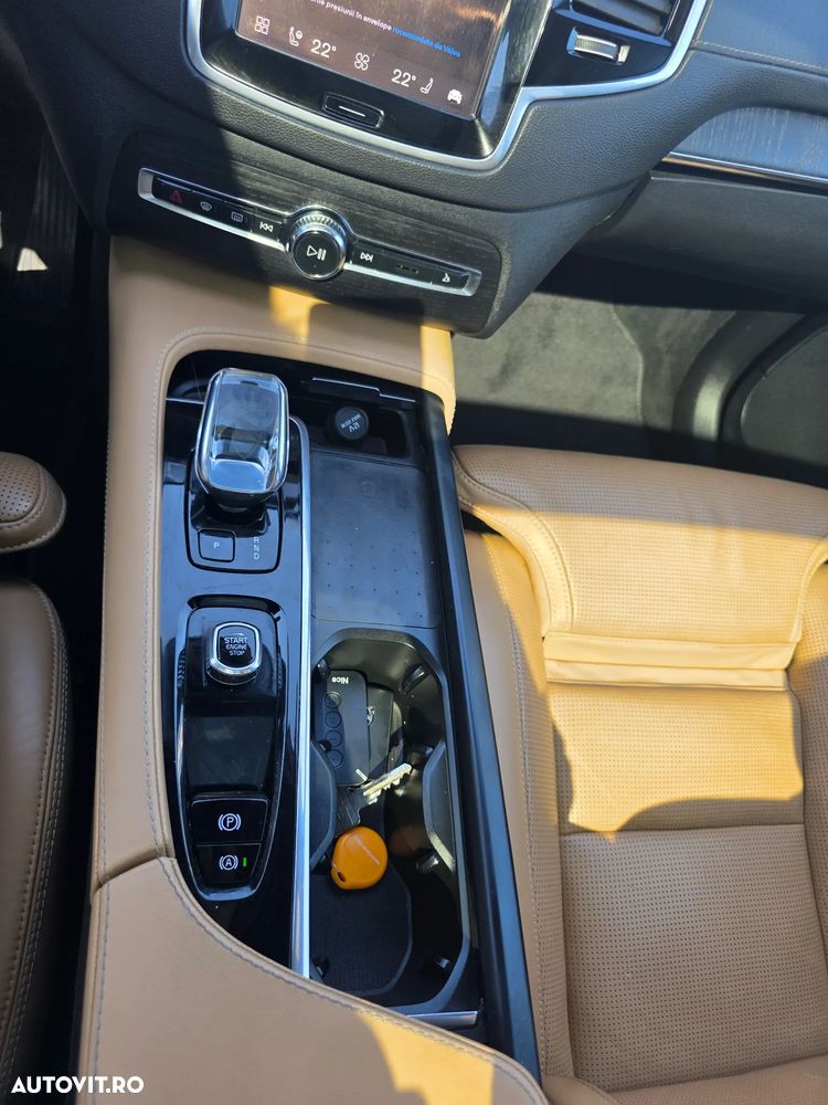 Volvo XC 90 - 13