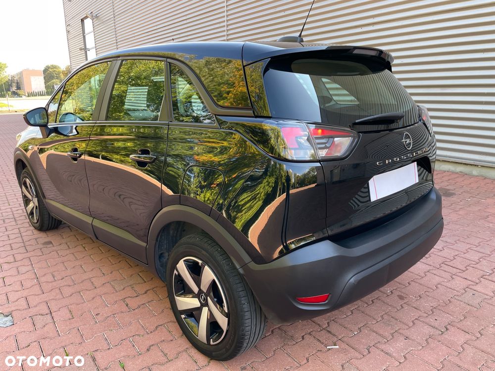 Opel Crossland X - 13