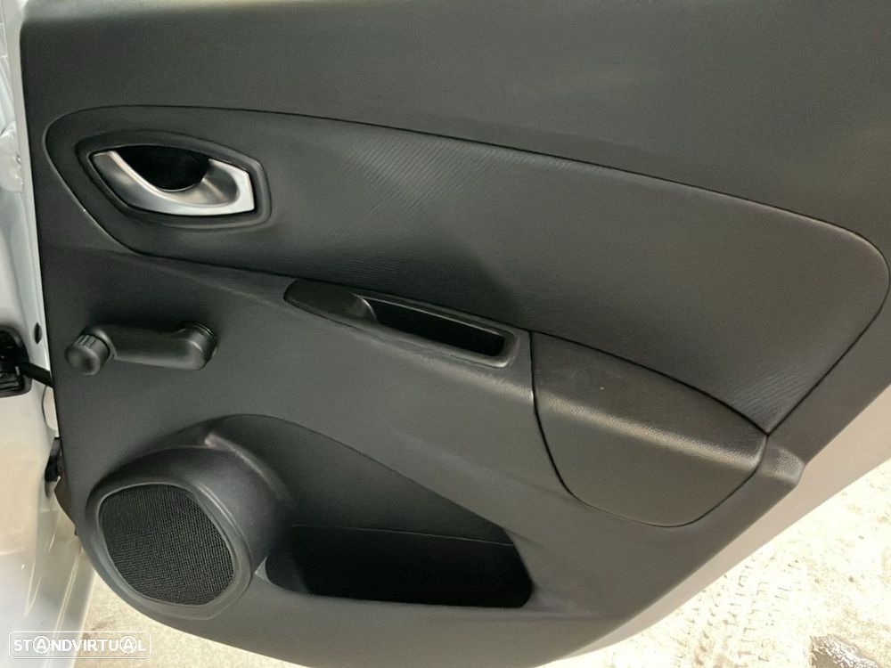 Renault Clio 1.5 dCi Limited - 19