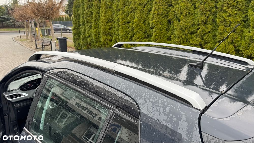 Peugeot 2008 BlueHDi 100 Active - 21