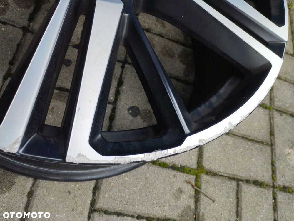 Felga 8.5J 21 ET49.5 Volvo XC90 31423854 - 3