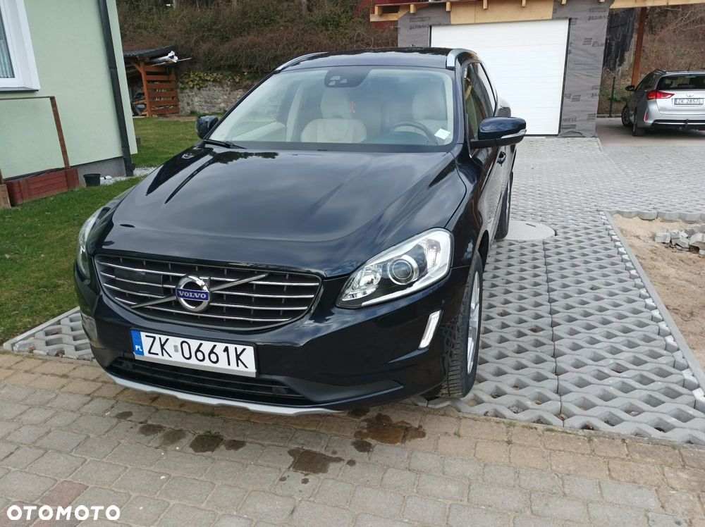 Volvo XC 60 D3 Drive-E R-Design Momentum - 1