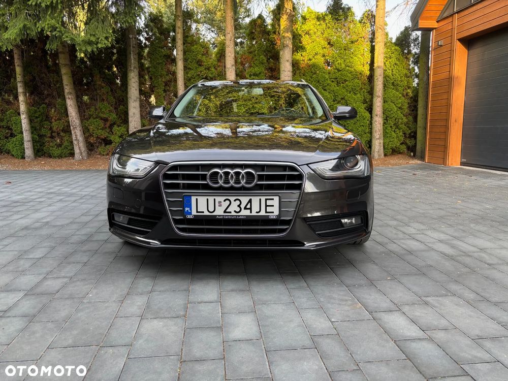 Audi A4 Avant 2.0 TDI ultra - 2