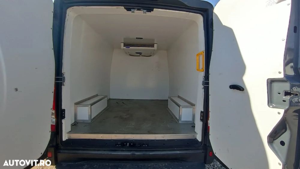Iveco Daily 35S16A8 V cu izoterare si agregat refrigerare - 3