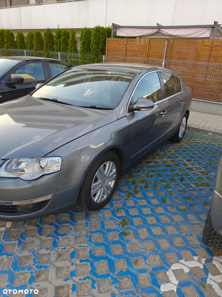 Volkswagen Passat - 6