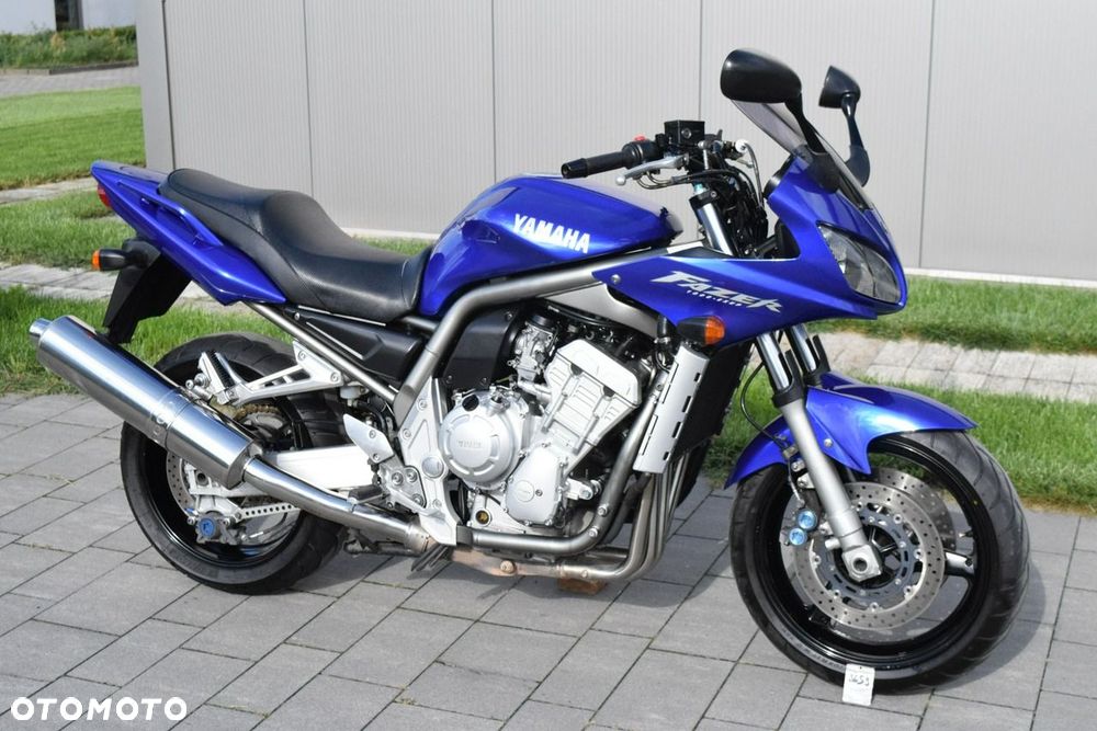 Yamaha FZS