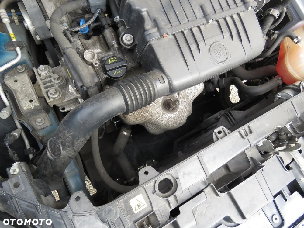 Fiat Punto 1.4 Easy S&S - 28