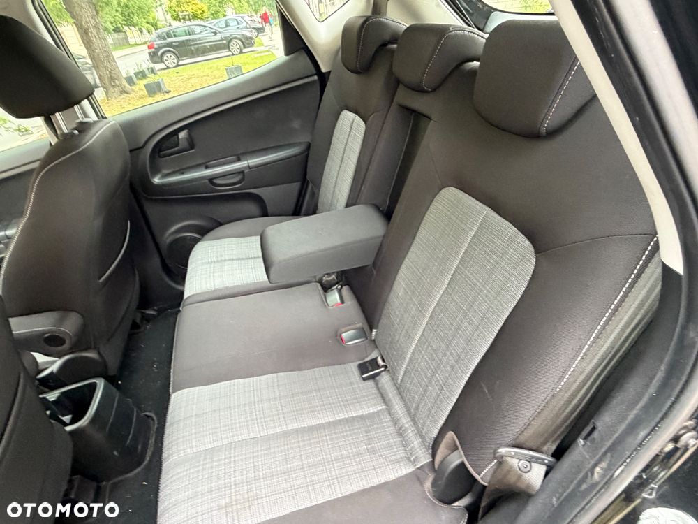 Kia Venga 1.4 CVVT Dream Team Edition - 13