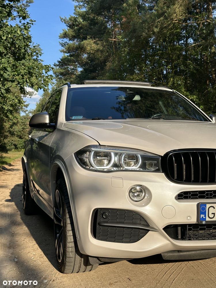 BMW X5 M M50d - 23