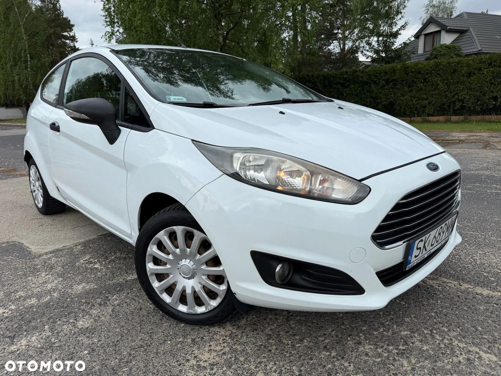Ford Fiesta - 33
