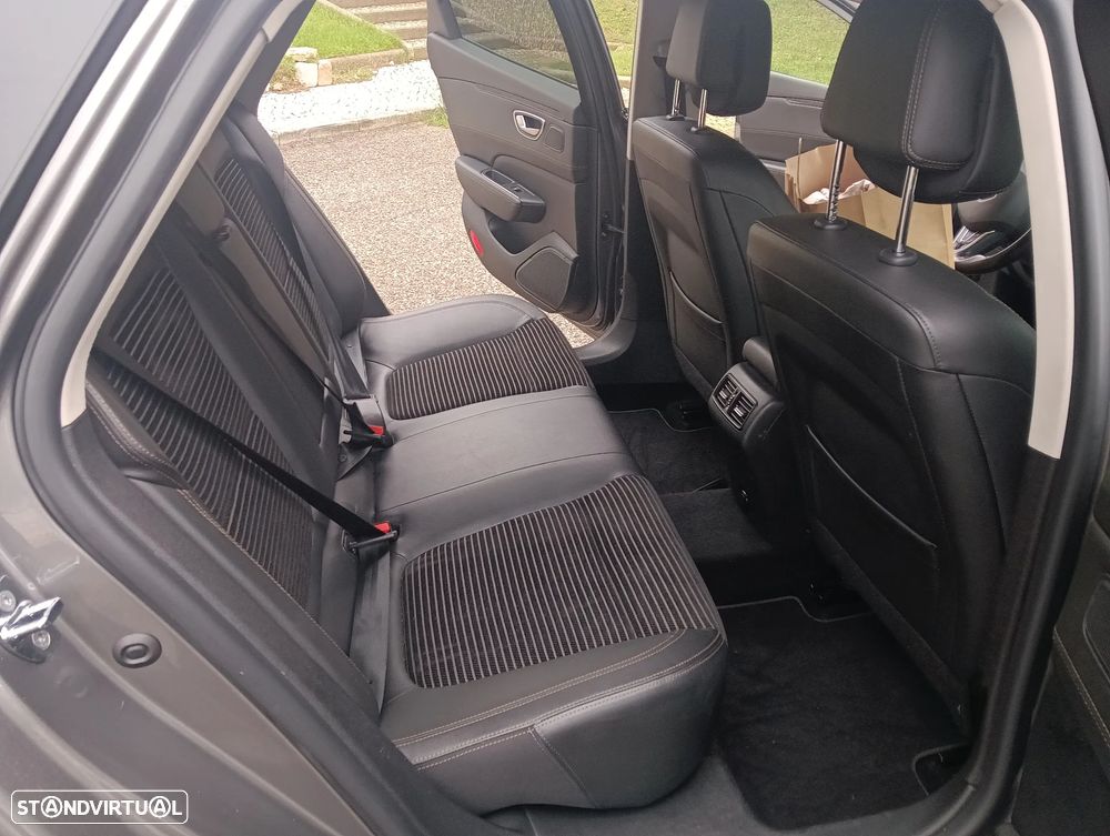 Renault Talisman Sport Tourer 1.3 TCe Executive EDC - 25