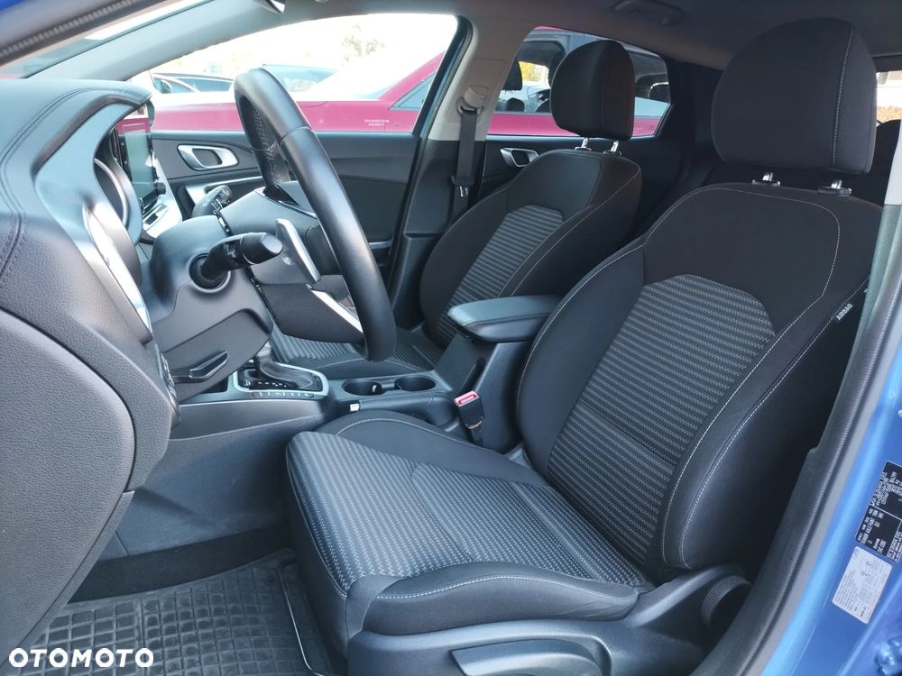 Kia XCeed 1.5 T-GDI M DCT - 16