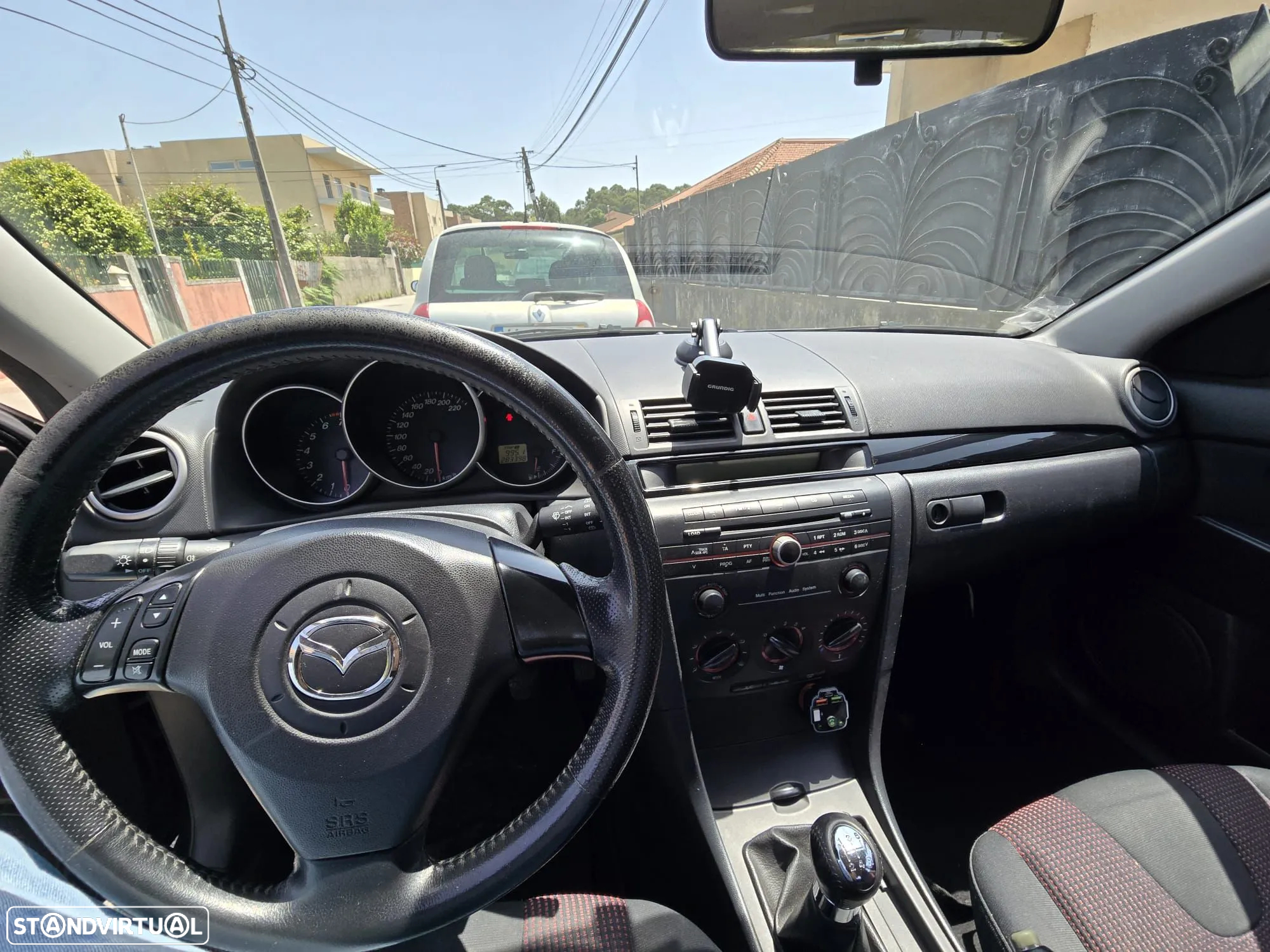 Mazda 3 - 9