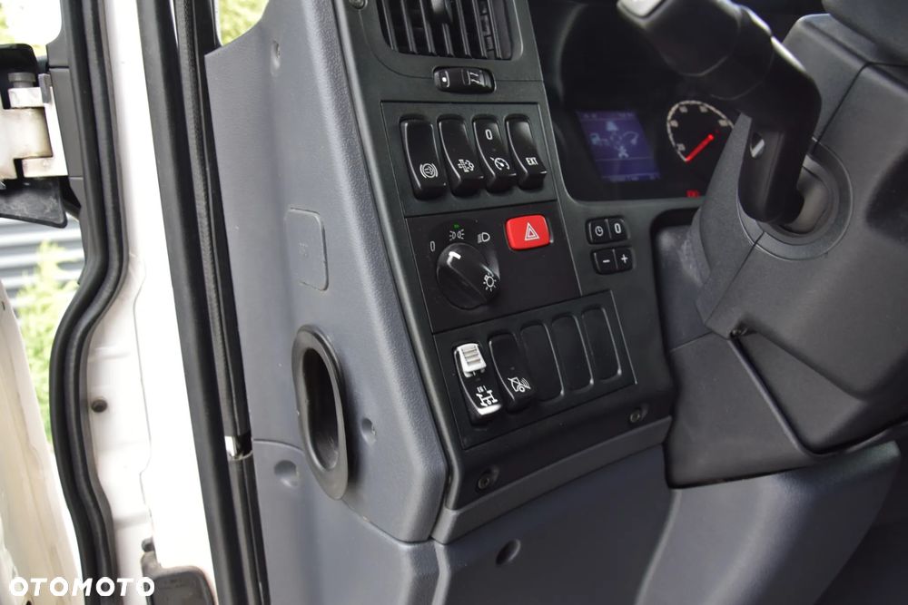 Scania G410 / 6x4 / EURO 6 / HDS PALFINGER PK 17.001 / WYSUW x3 / ROTATOR / CHYWTAK / STEROWANIE RADIOWE / WYWROTKA / HYDROBURTA / AUTOMAT / KAMERA COFANIA / NAWIGACJA / HAK / NISKI PRZEBIEG / 2017 / SERWISOWANY / SPROWADZONY - 36
