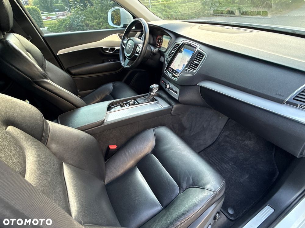 Volvo XC 90 T5 AWD Momentum - 19