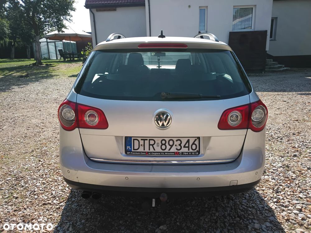 Volkswagen Passat 2.0 TDI Comfortline DSG - 5