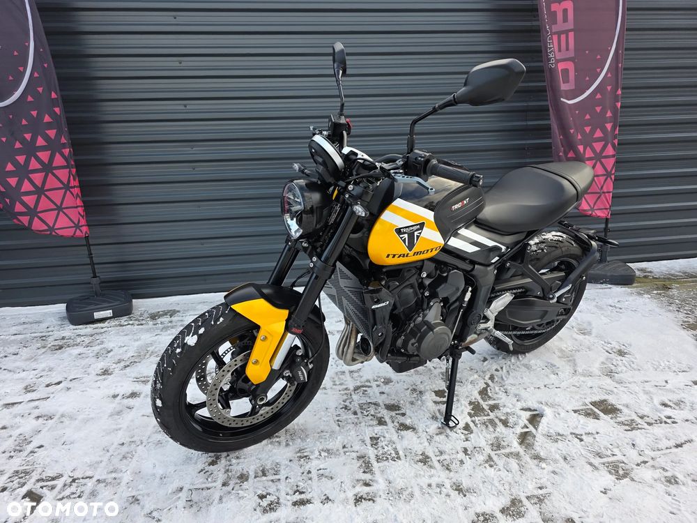 Triumph Trident - 29