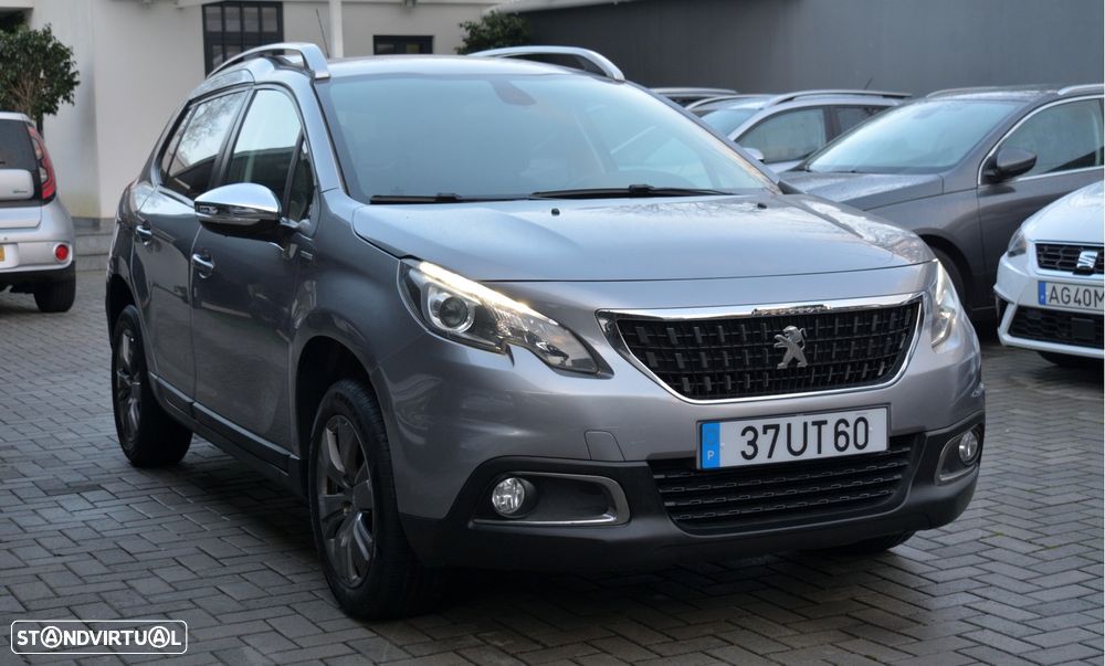 Peugeot 2008 1.2 PureTech Style - 3
