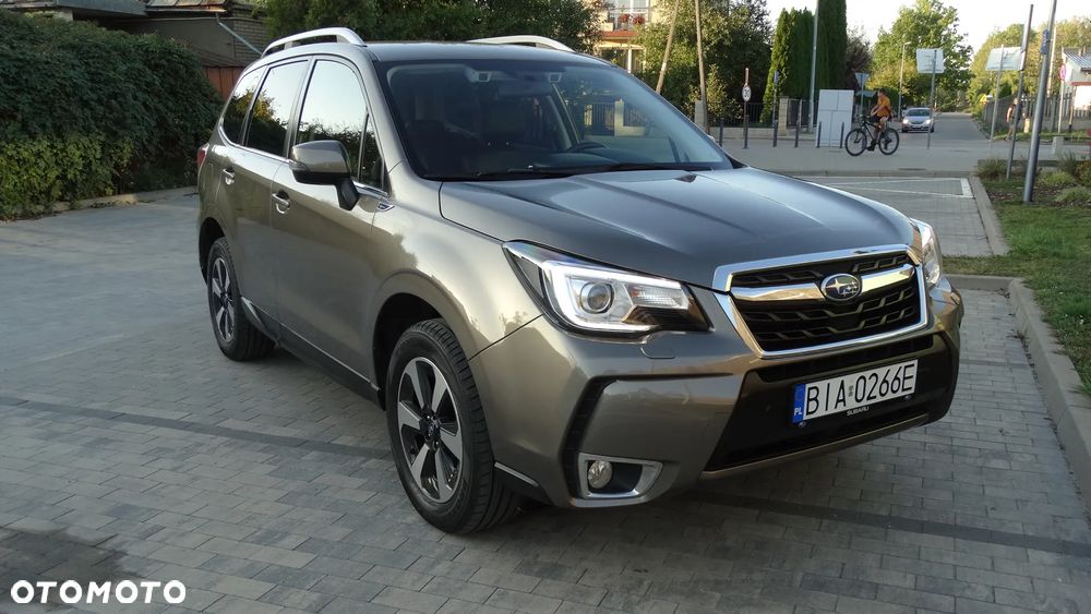 Subaru Forester 2.0 i Exclusive Lineartronic - 1